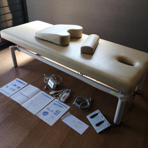 50000円　マッサージベッド（Takada Bed）