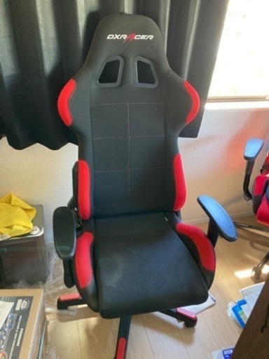 早い者勝ち！ゲーミングチェア割引中！DXRACER 交渉してください！早く処分したいので早い者勝ち！高級品！