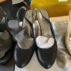 パーティー用シューズ他ヒール靴の画像