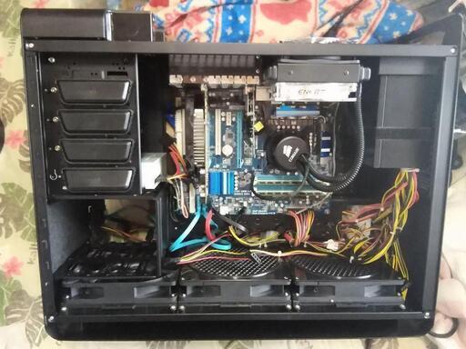 ❤️OS付き❤️最強ファン★煙突型フルタワー★ゲーミングpc作製用★電源付★美品