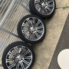 BMW Z4 に使用　　225/40r18 EMNアルミホイール...