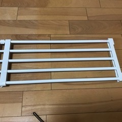 突っ張り棚　