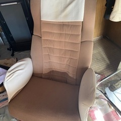 マッサージチェアー