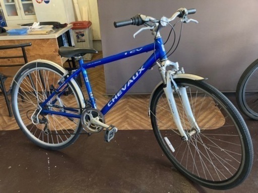 【700×38c】21段変速　クロスバイク　ブルー