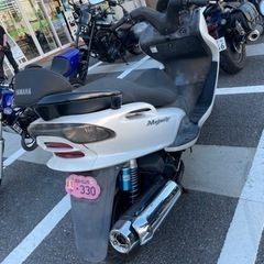マジェスティ125の画像