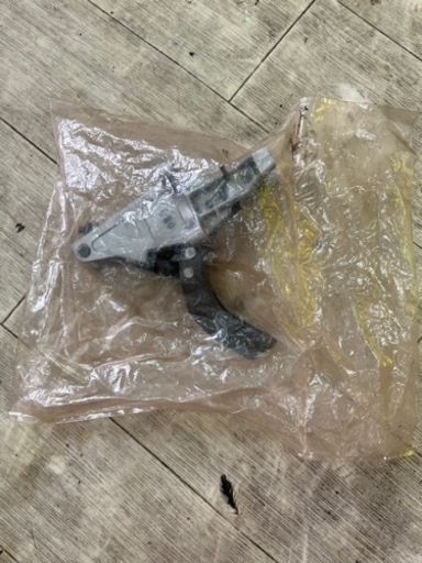 cbx400f テンショナー