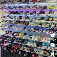 福岡県筑後市に22年5月に小さなアパートにOPENしたスニーカーショップ COMING-SOON...です。 NIKEを中心としたラインナップで、お買取もさせていただいてまして、超・高価買取りを実施してます。 Instagramアカウント coming_soon0503TEL 080-3373-3289の画像