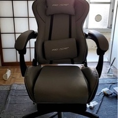【急募】ゲーミングチェア　使用半年ほぼ座ってません！の画像