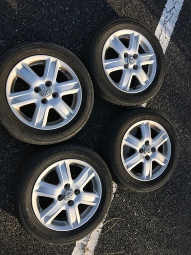 トヨタ　iq ホイール