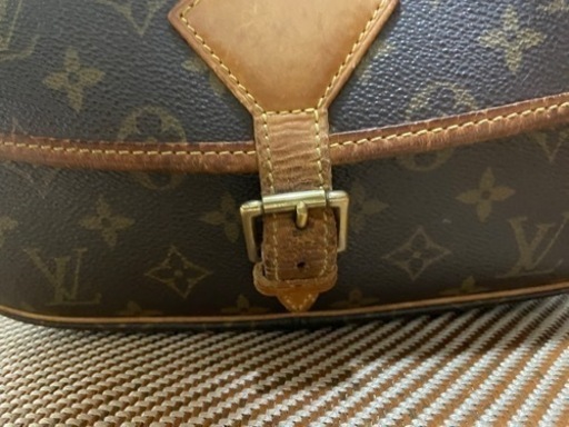 ルイヴィトン  VUITTON ショルダーバック