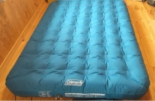 coleman エアーベッド　キャンプ用品