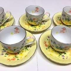 大地真央さん　コーヒーカップ　ソーサー　5セット