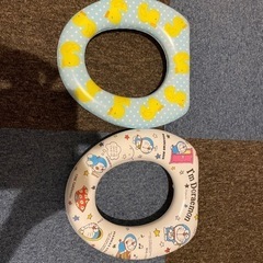 ✨　補助　便座　子供　二個セット　✨