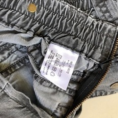 サロペットの画像