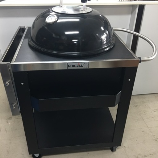 取引場所　南観音　O 2206-3138 バーベキューコンロ　キャスター付き　使用一回