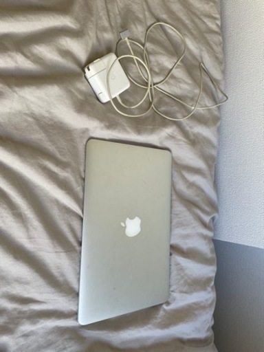 Macbook Air（中古・初期化済）