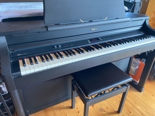Roland電子ピアノ　当時25万円のものです