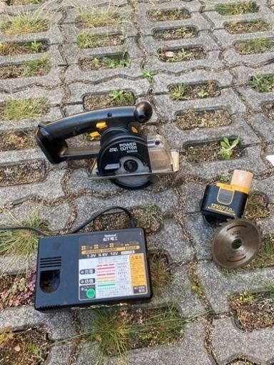 パワーカッター　パナソニックEZ3502