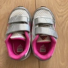 13センチ☆ベビーシューズスニーカーアディダスの画像