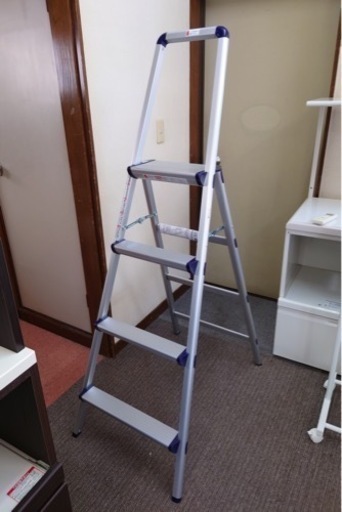 脚立　未使用品　4段です★