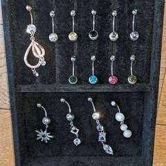 バナナバーベル　ボディピアス　300円〜の画像