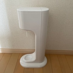 炭酸水メーカーの画像