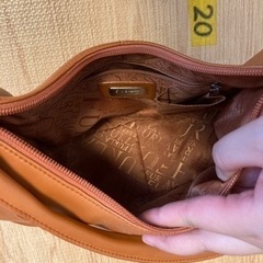 【取引済】ハンドバック　FURLAの画像