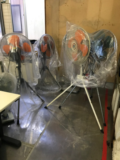 大型扇風機　1台3000円　構内ファン　サーキュレーター（１）