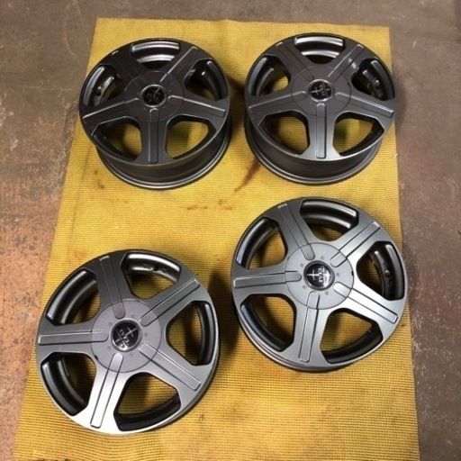 I V EＬ　14×4.5J   4本　4穴　＋45  114.3  100  110 フルマルチ