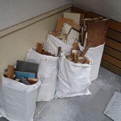 【無料】廃材 古材 キャンプファイアーに！ 焚き火に！