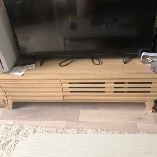 テレビボード