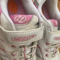 HEELYS ヒーリーズの画像
