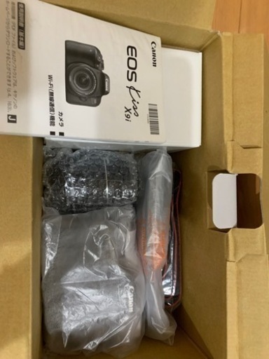 《かなり美品》Canon EOS Kiss X9i wズームキット