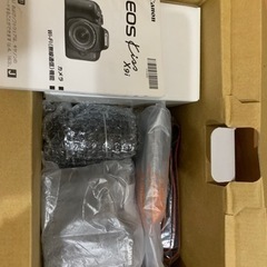 《かなり美品》Canon EOS Kiss X9i wズームキットの画像