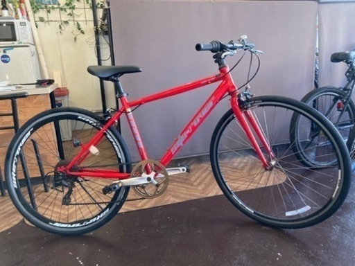 【タイヤ・チューブ新品！】700×28c 6段変速　クロスバイク　レッド