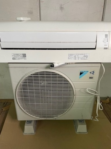 ダイキン F28UTCXS-W エアコン 10畳用