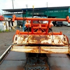 パーツ取り　トラクター　不可動　後ろタイヤなし