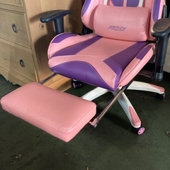 ● ゲーミングチェア、ピンク、PRORSの画像