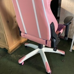 ● ゲーミングチェア、ピンク、PRORSの画像