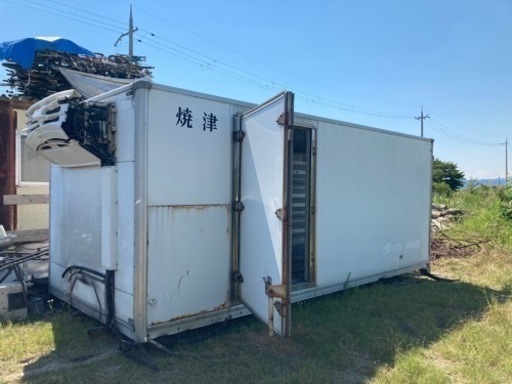 三菱　冷蔵冷凍車【箱のみ】
