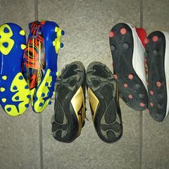 サッカー　スパイク　23.5　21.5　アディダス　ミズノの画像