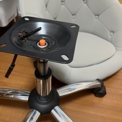 コクーンチェア(ジャンク品)の画像
