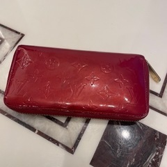 ルイヴィトン　ヴェルニ長財布の画像