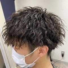 スタイリストデビューにむけてパーマモデル募集中！