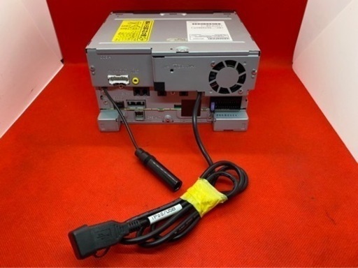 KENWOOD 彩速　MDV-535DT フルセグ　新品パーツ多数のフルセット　さ-2