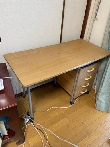 決まりました！学習机　パソコンデスク　テレワークなどに