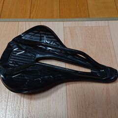 値下げしました。 S-WORKS POWER　サドル　143mm　カーボンの画像
