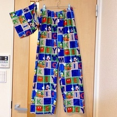 【ディズニー】ポーチもセット‼️モコモコスウェット　部屋着　ミッキの画像