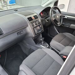 ゴルフトゥーランTSIハイライン　H20　車検5/5　走行54000ｋ　社外ストラーダＨＤＤナビ＆カラーバックカメラ　ＥＴＣ　純正16ＡＷ　バイキセノン＆フォグ　禁煙車　7人乗の画像