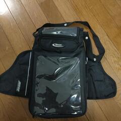 バイク カバン